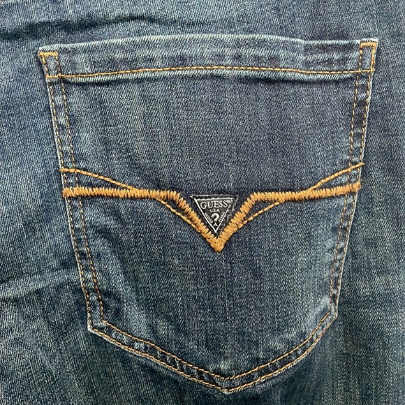 Guess Jeans - Picture 8 of 11